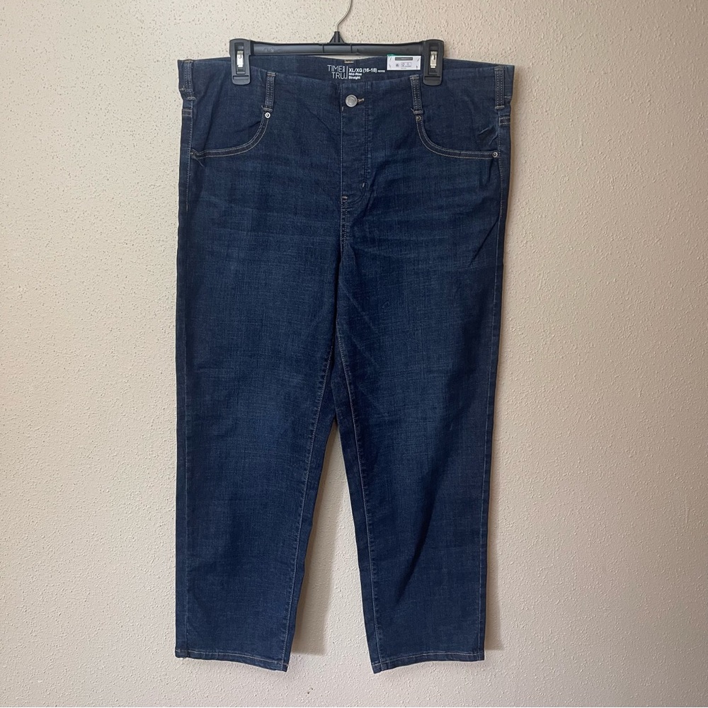 Time and Tru mid rise straight jeans, stretchy jeans